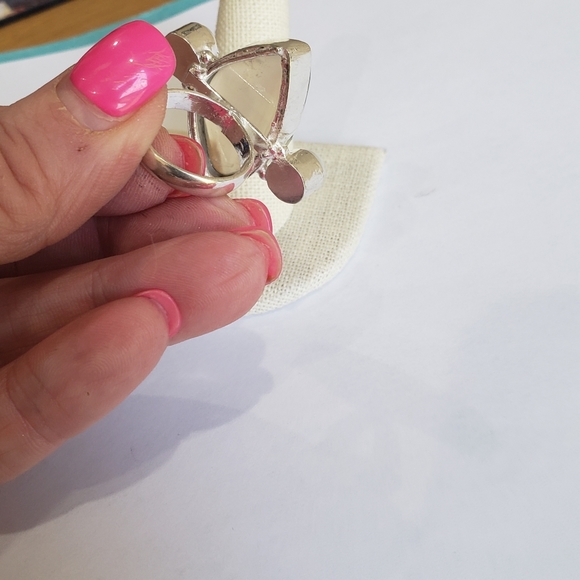 Handmade Chalcedony Peral Gem 925 Ring - Picture 8 of 11